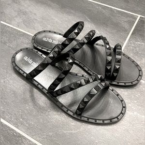 Olivia Miller Studded Slides Sandals - size 8 - NEW, NEVER WORN